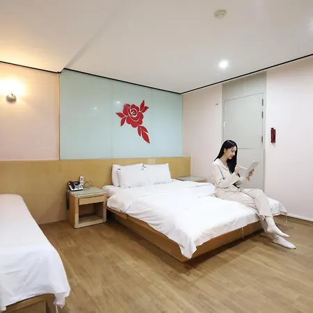 Motel Flower